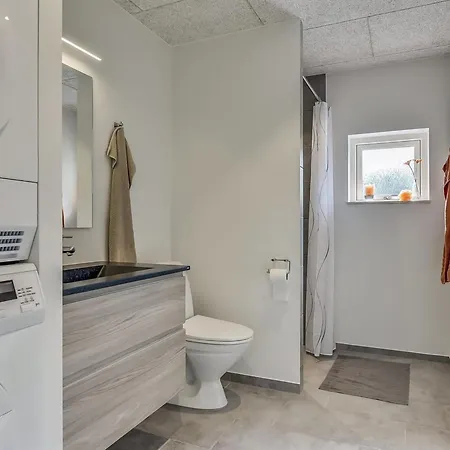 Сasa de vacaciones Stacey - 800m From The Sea By Interhome